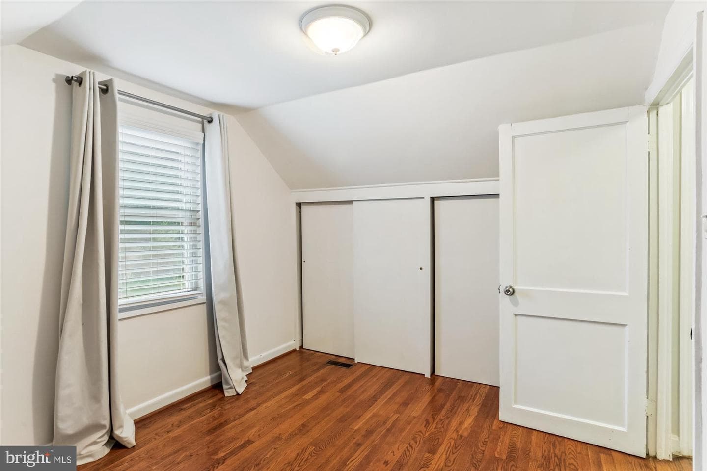 1505 Drexel Street photo 23