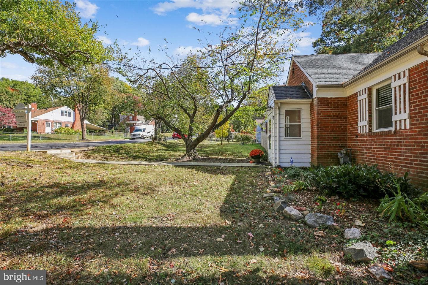 1505 Drexel Street photo 4