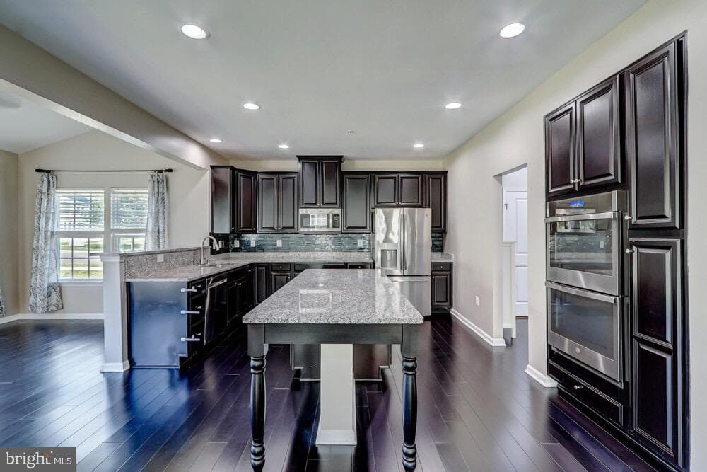 13708 Camelot Field Court photo 13