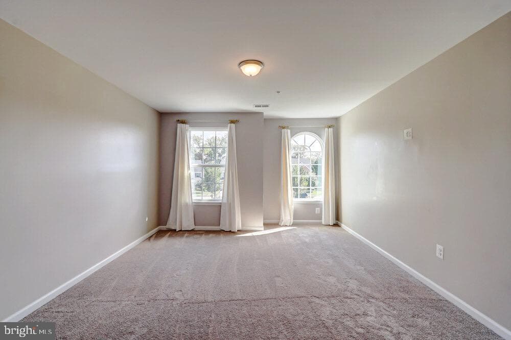 13708 Camelot Field Court photo 23