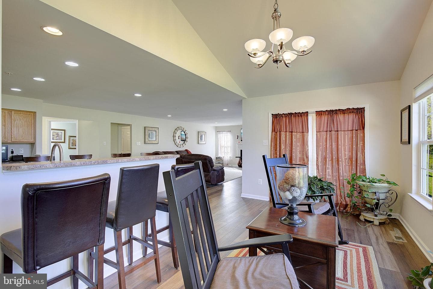 5303 Chestnut Manor Court photo 18
