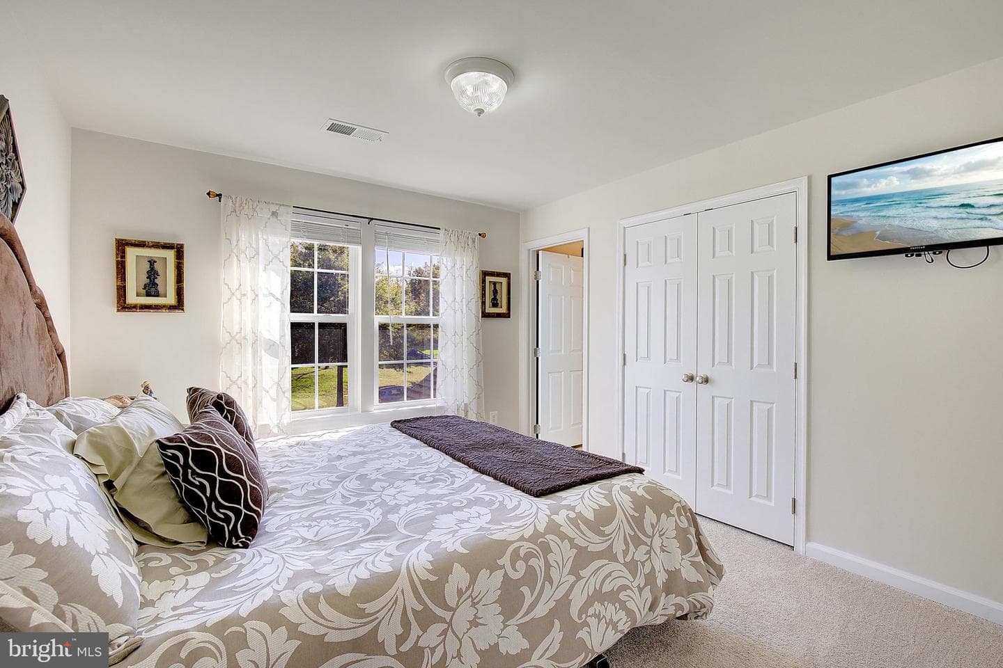 5303 Chestnut Manor Court photo 32