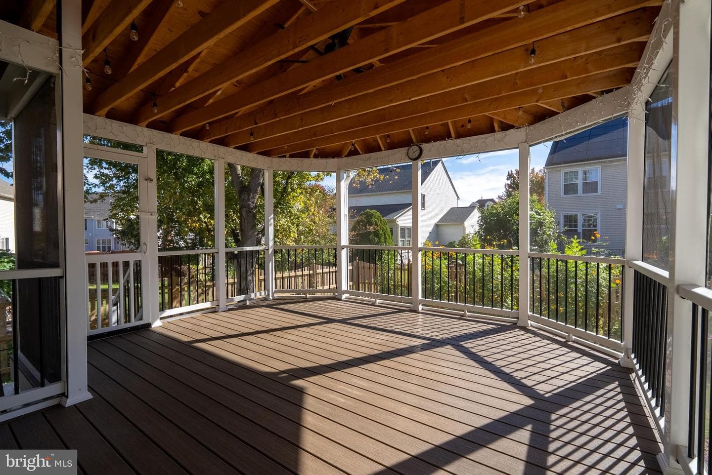 8007 Craddock Road photo 17