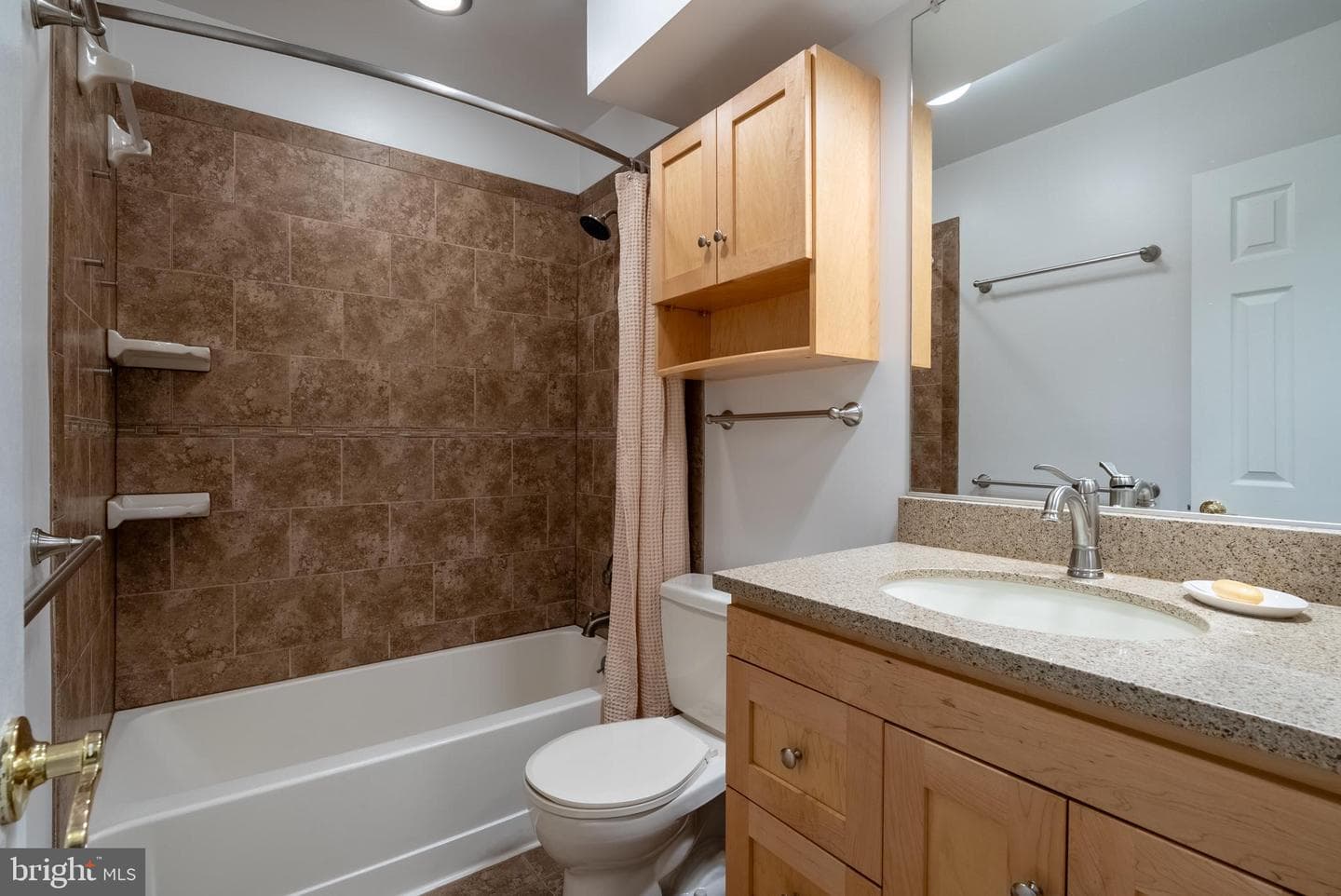 8007 Craddock Road photo 31