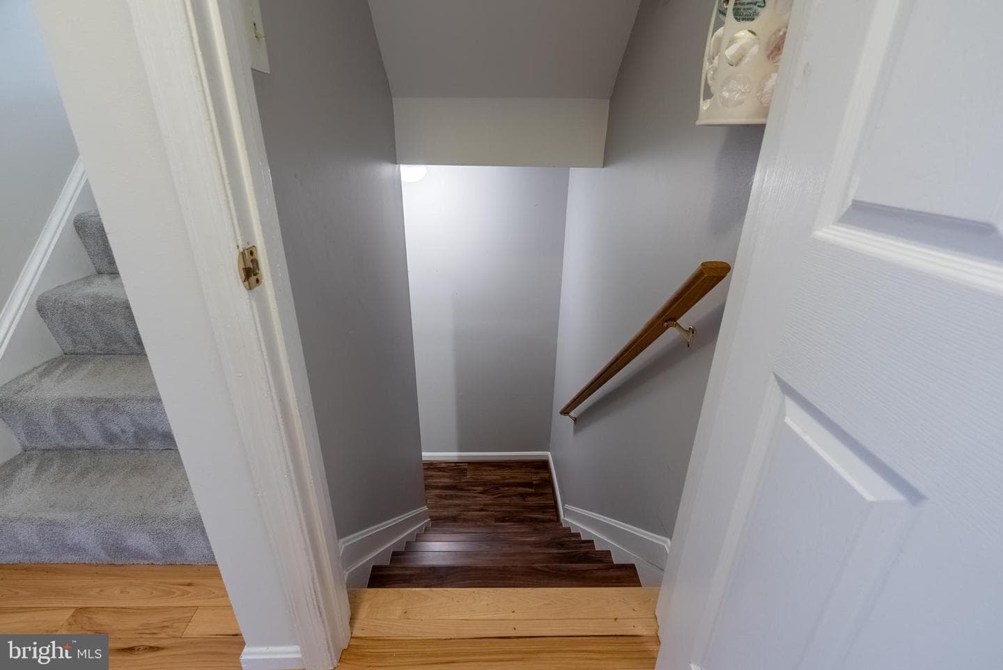 8007 Craddock Road photo 35