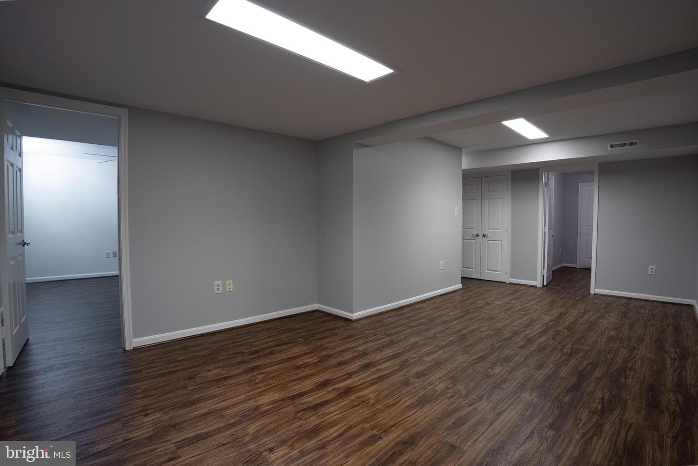 8007 Craddock Road photo 38