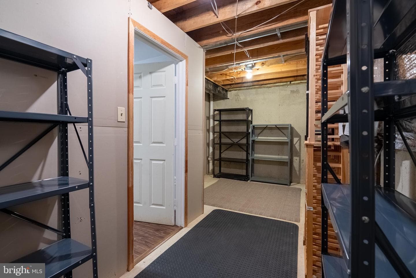 8007 Craddock Road photo 43