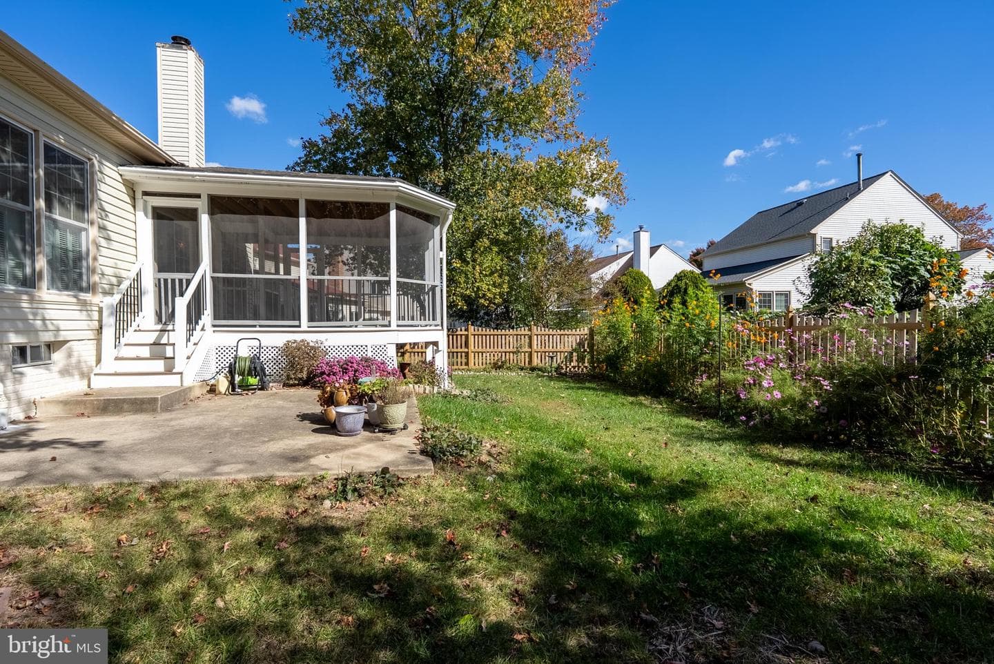 8007 Craddock Road photo 54