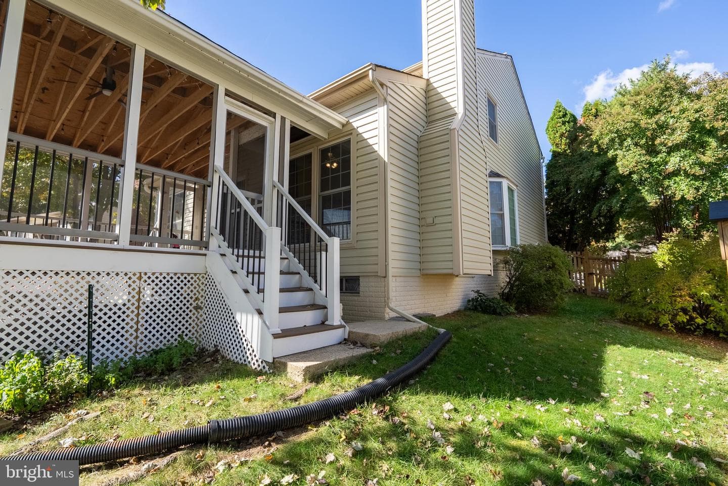 8007 Craddock Road photo 57