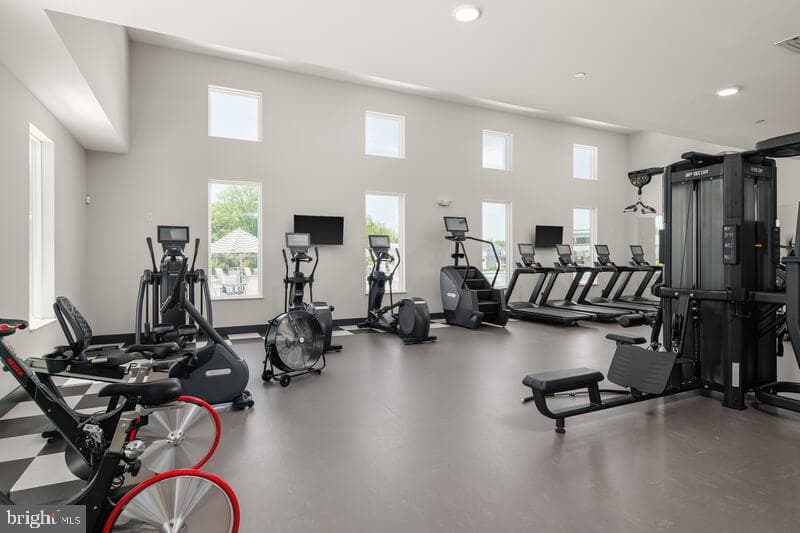 117 Summit Point Boulevard #17-J photo 18