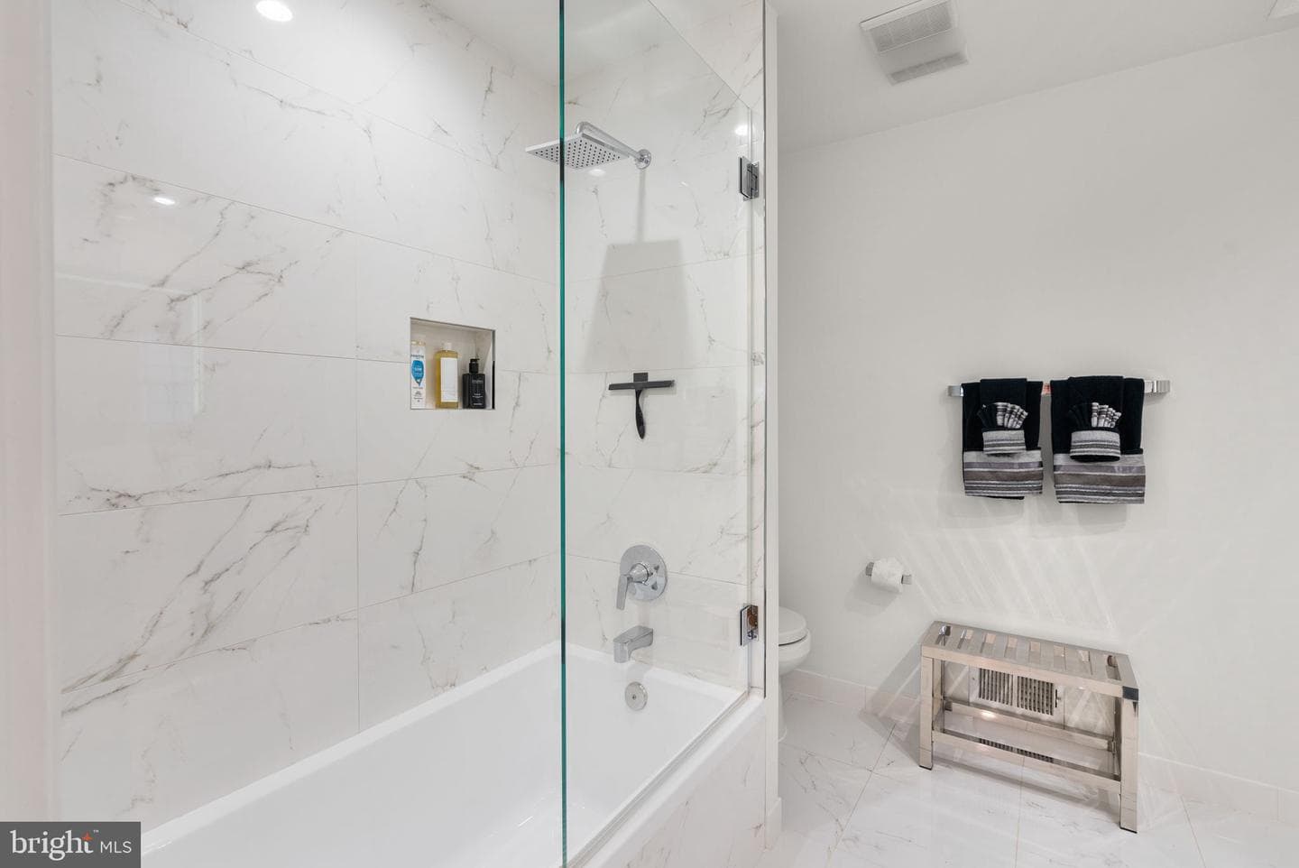 4111 Clagett Road photo 20