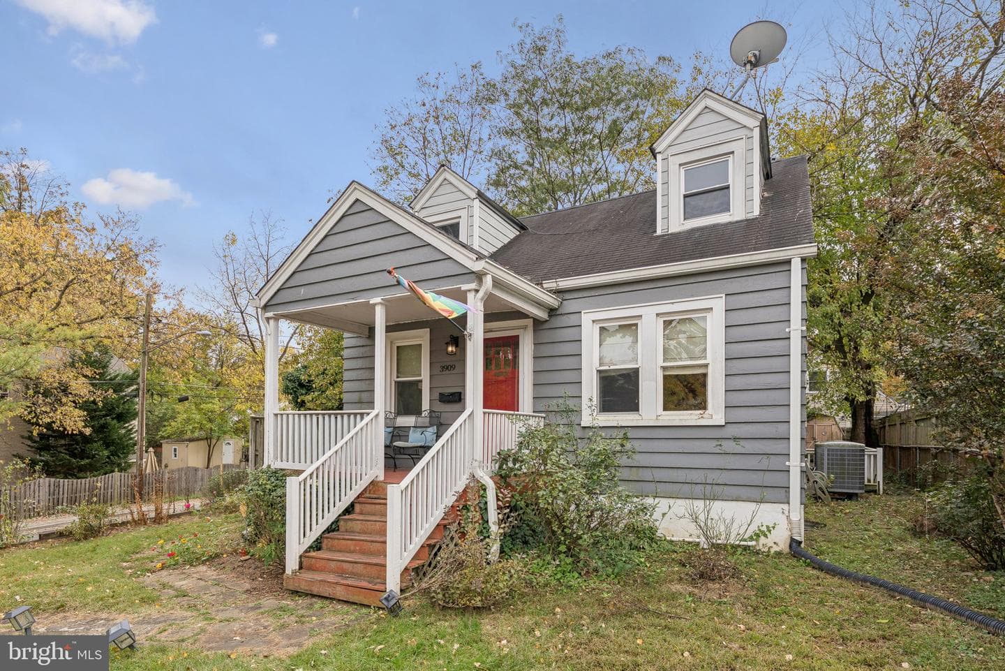 3909 Oliver Street photo 2