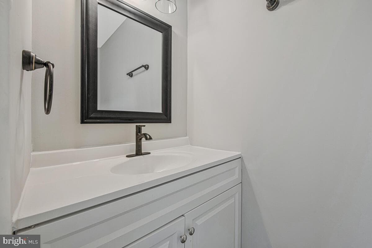 8739 Brae Brooke Drive photo 18
