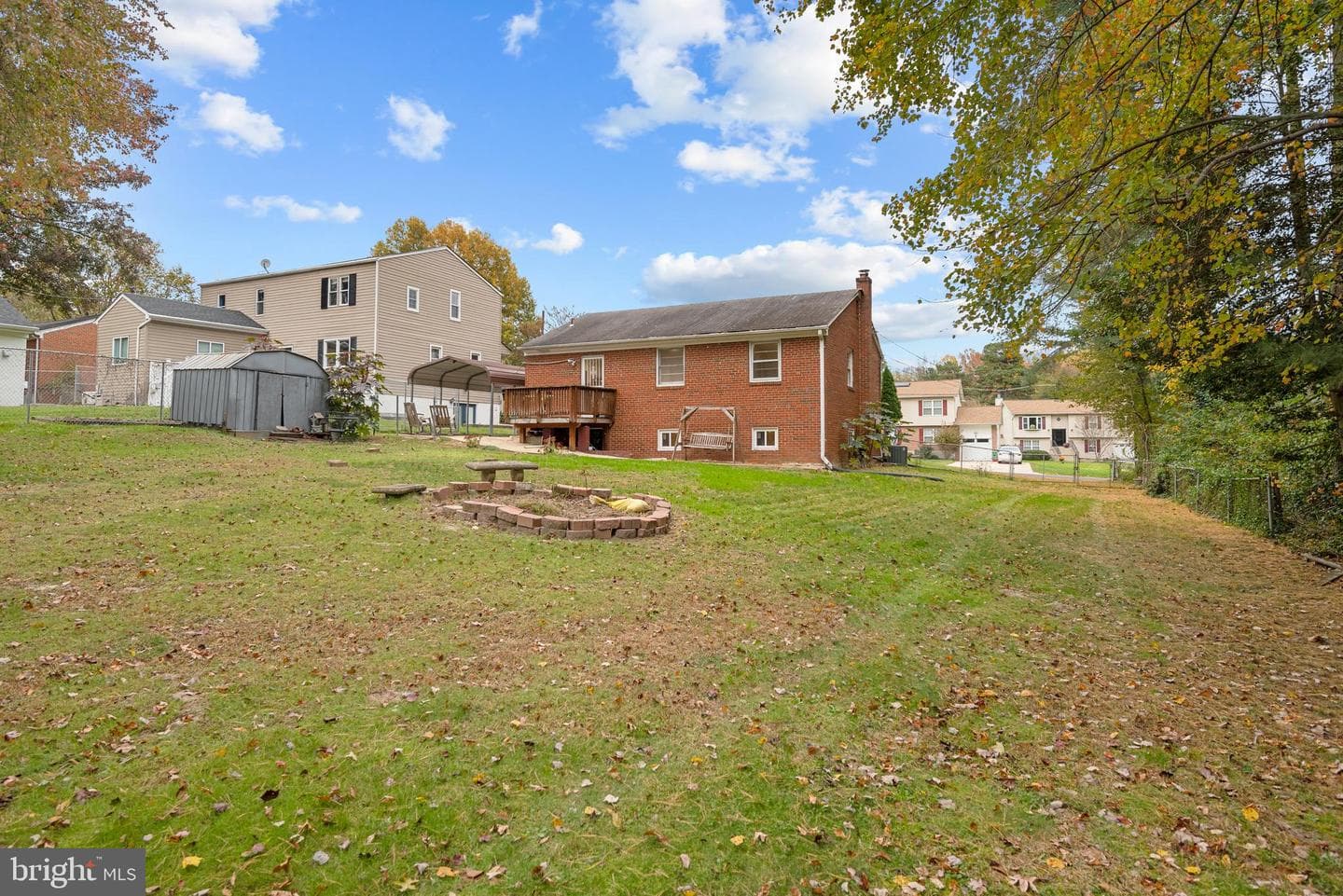 7807 Colonial Lane photo 23