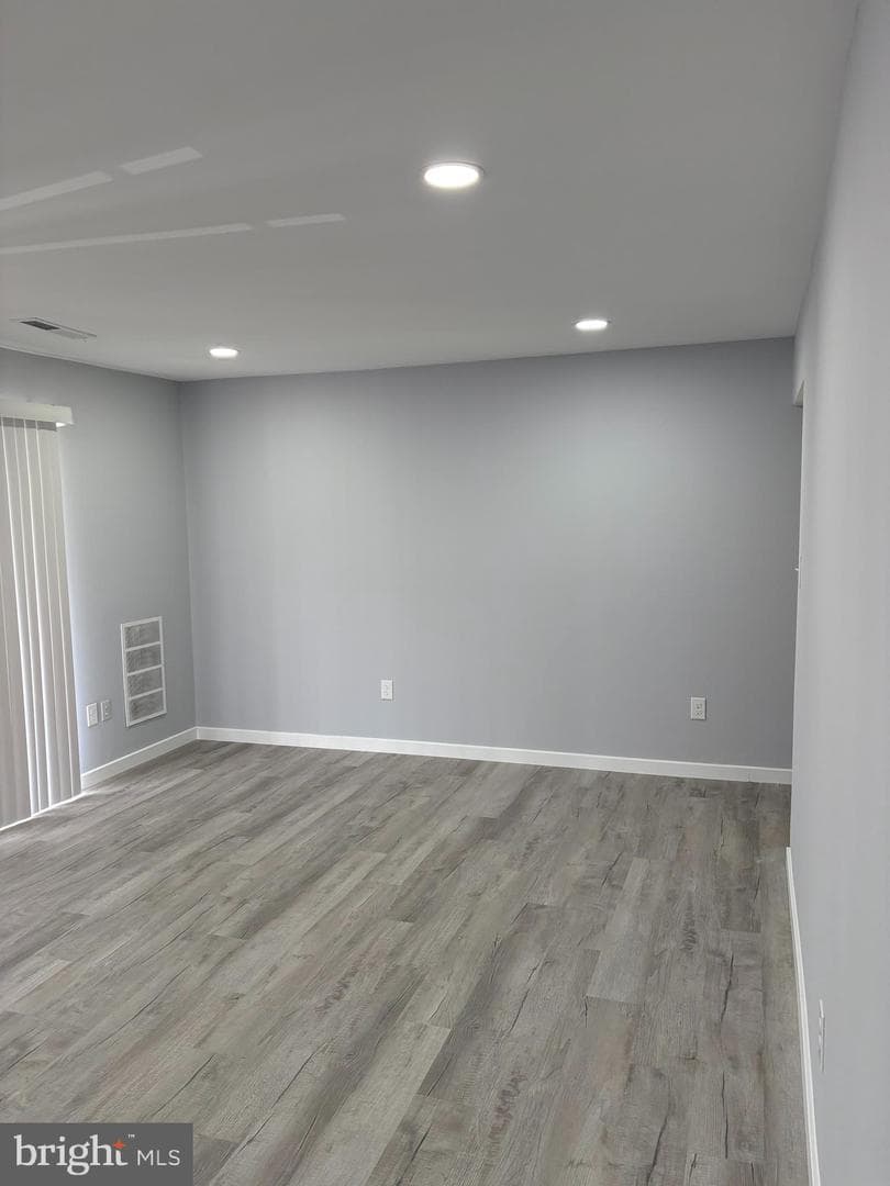 5464 85th Avenue #201 photo 11