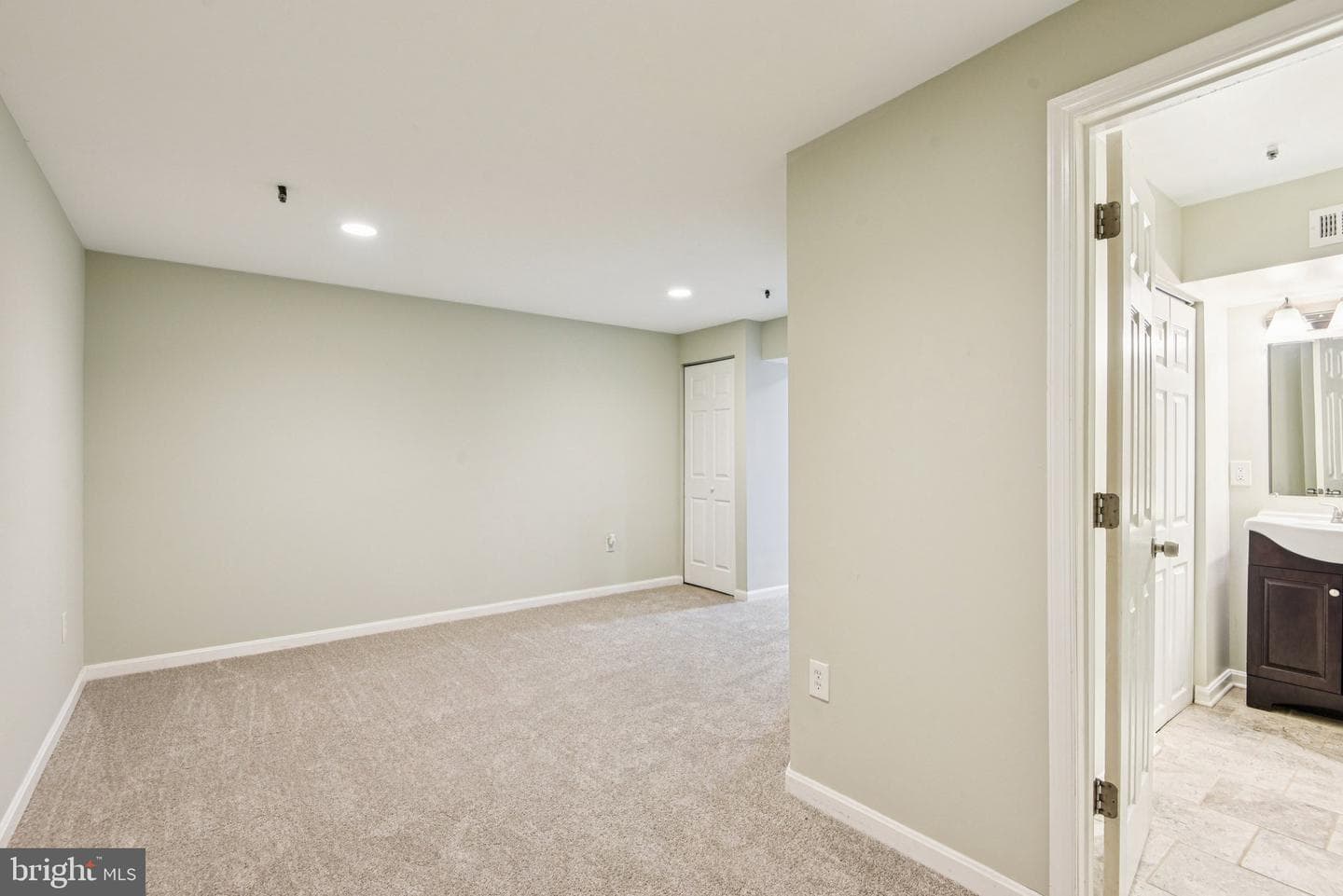 1700 Countrywood Court photo 15