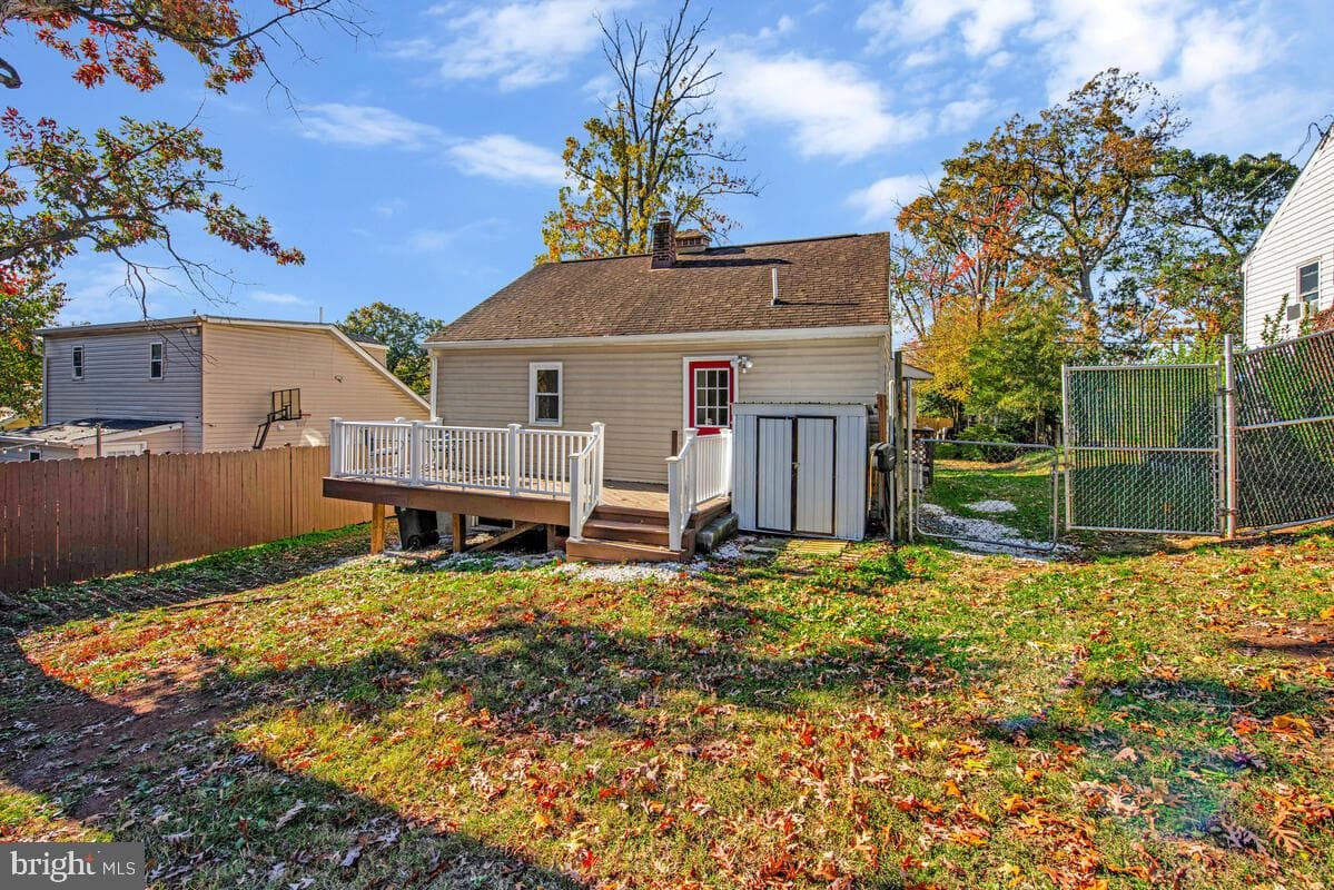 7712 Frederick Road photo 29
