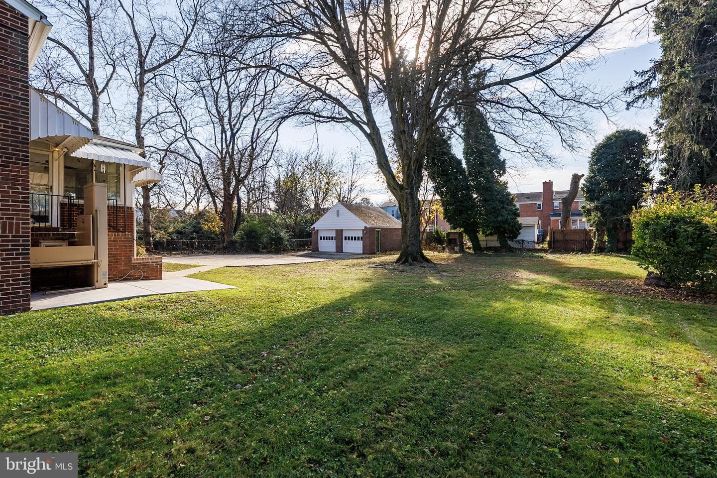 3609 Hamilton Street photo 39