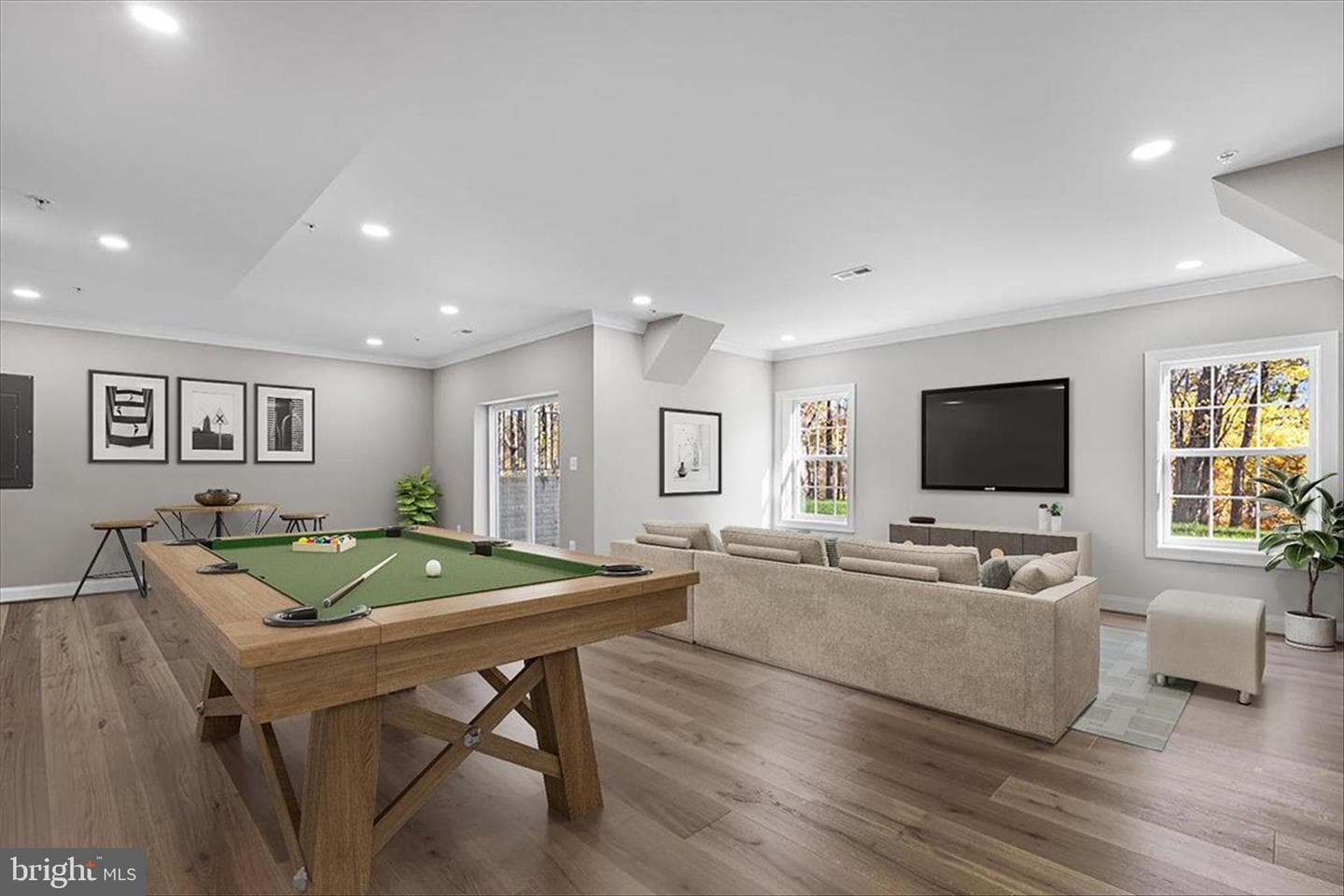 200 Lismore Drive photo 39