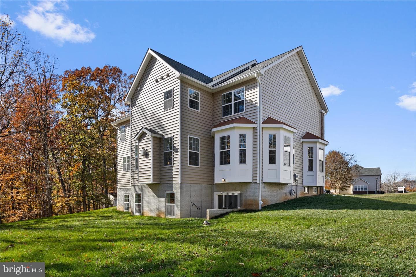 200 Lismore Drive photo 48