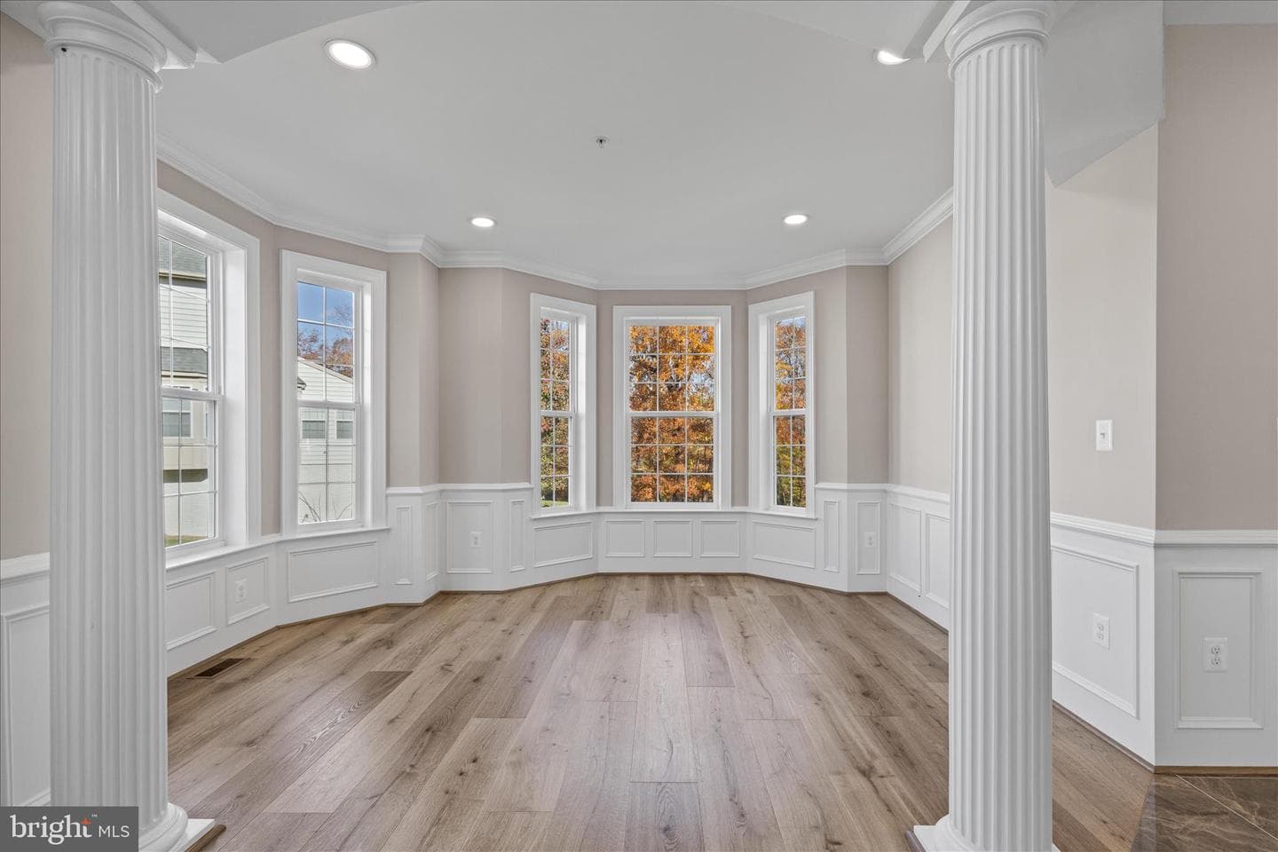 200 Lismore Drive photo 8