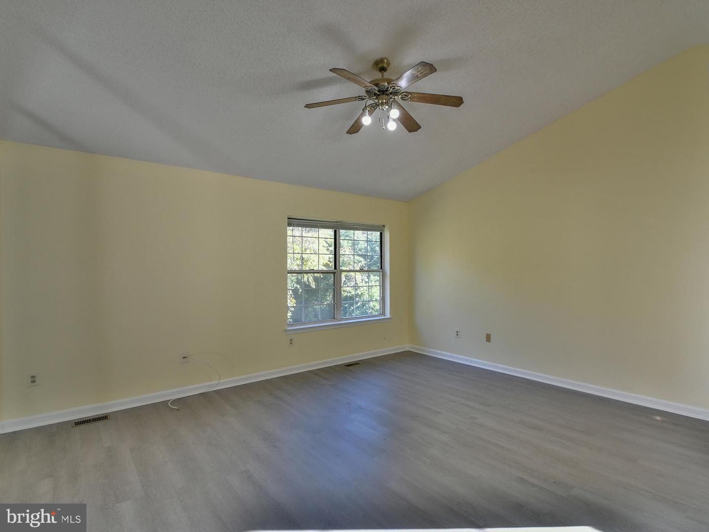 7906 Kara Court photo 34