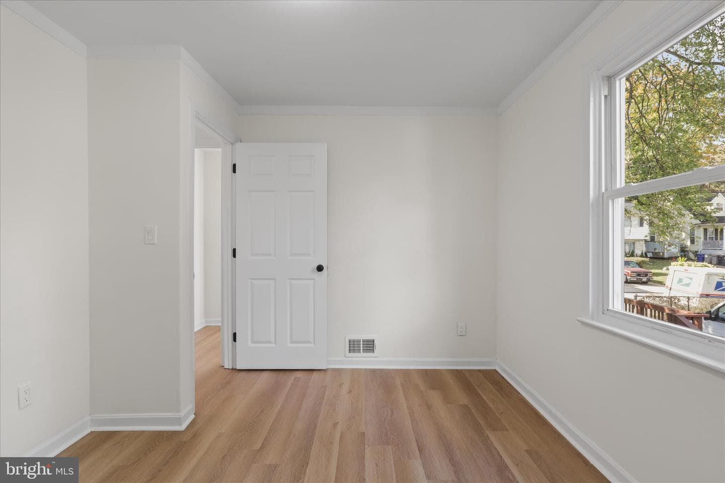 6110 Drylog Street photo 20