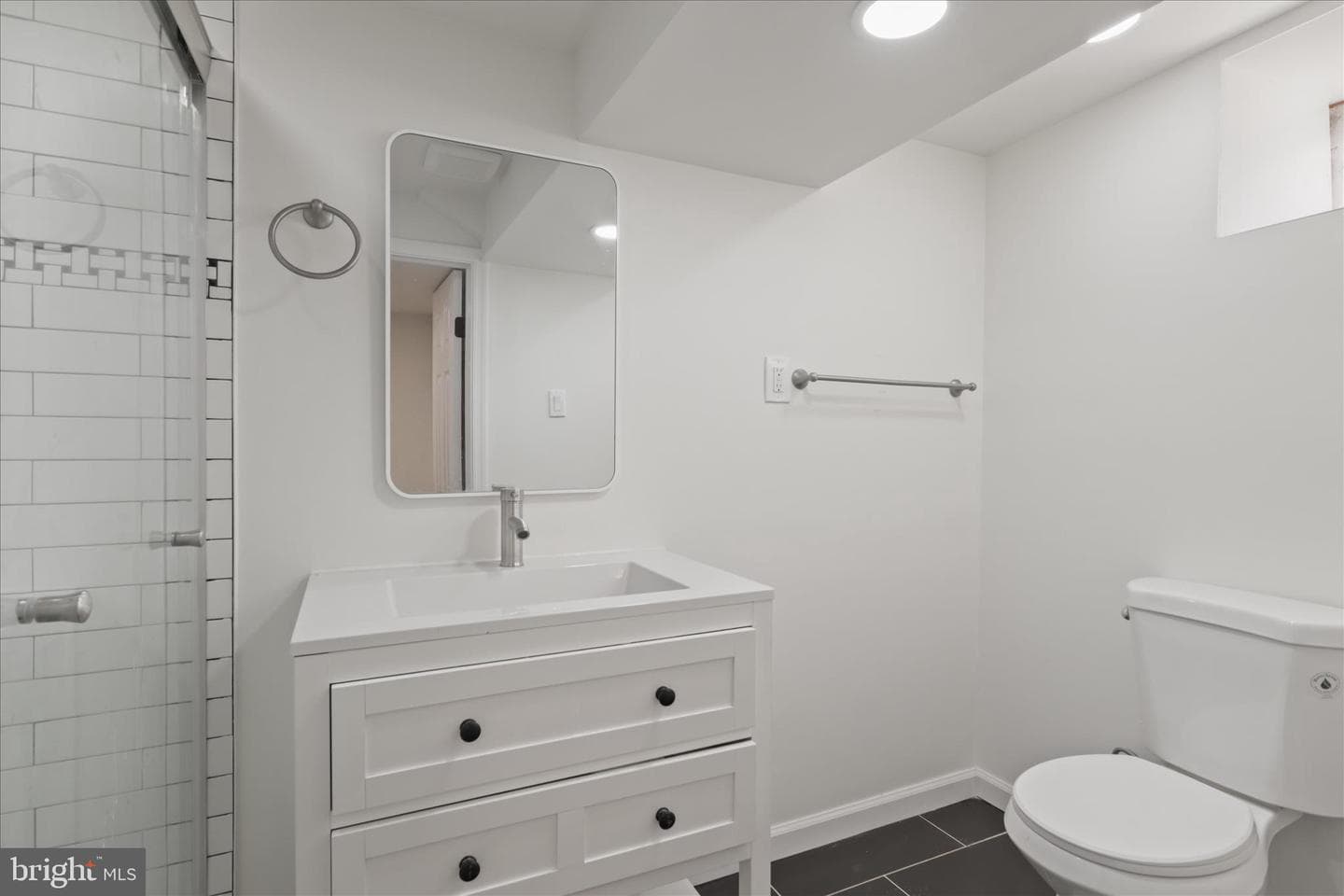 6110 Drylog Street photo 28