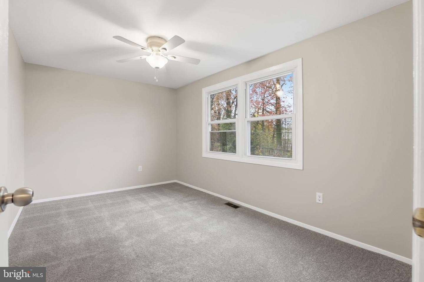 12804 Holiday Lane photo 19