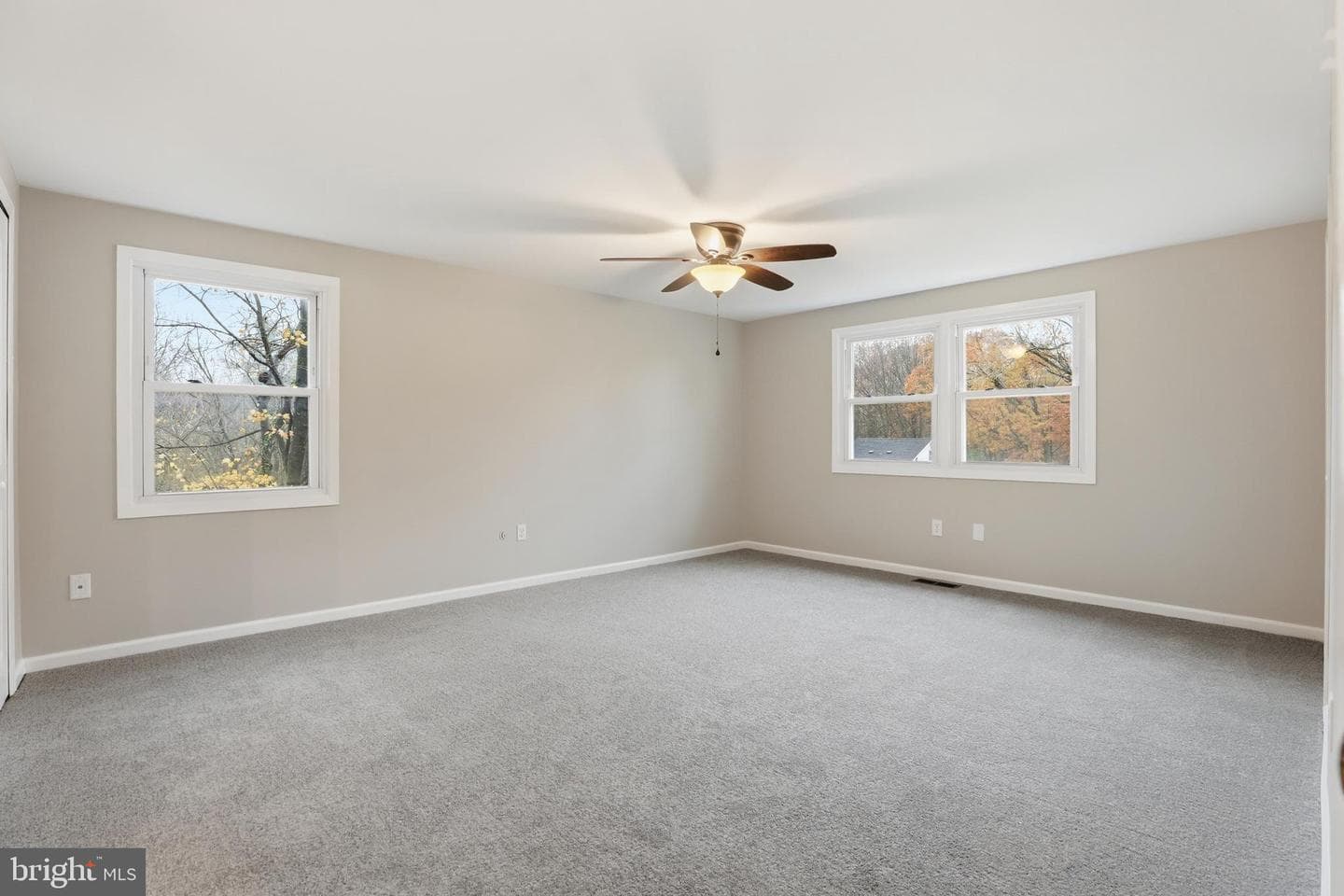 12804 Holiday Lane photo 22