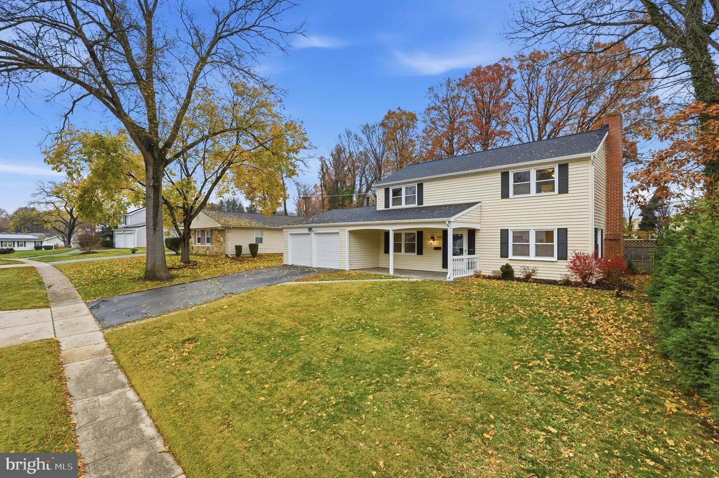 12804 Holiday Lane photo 32