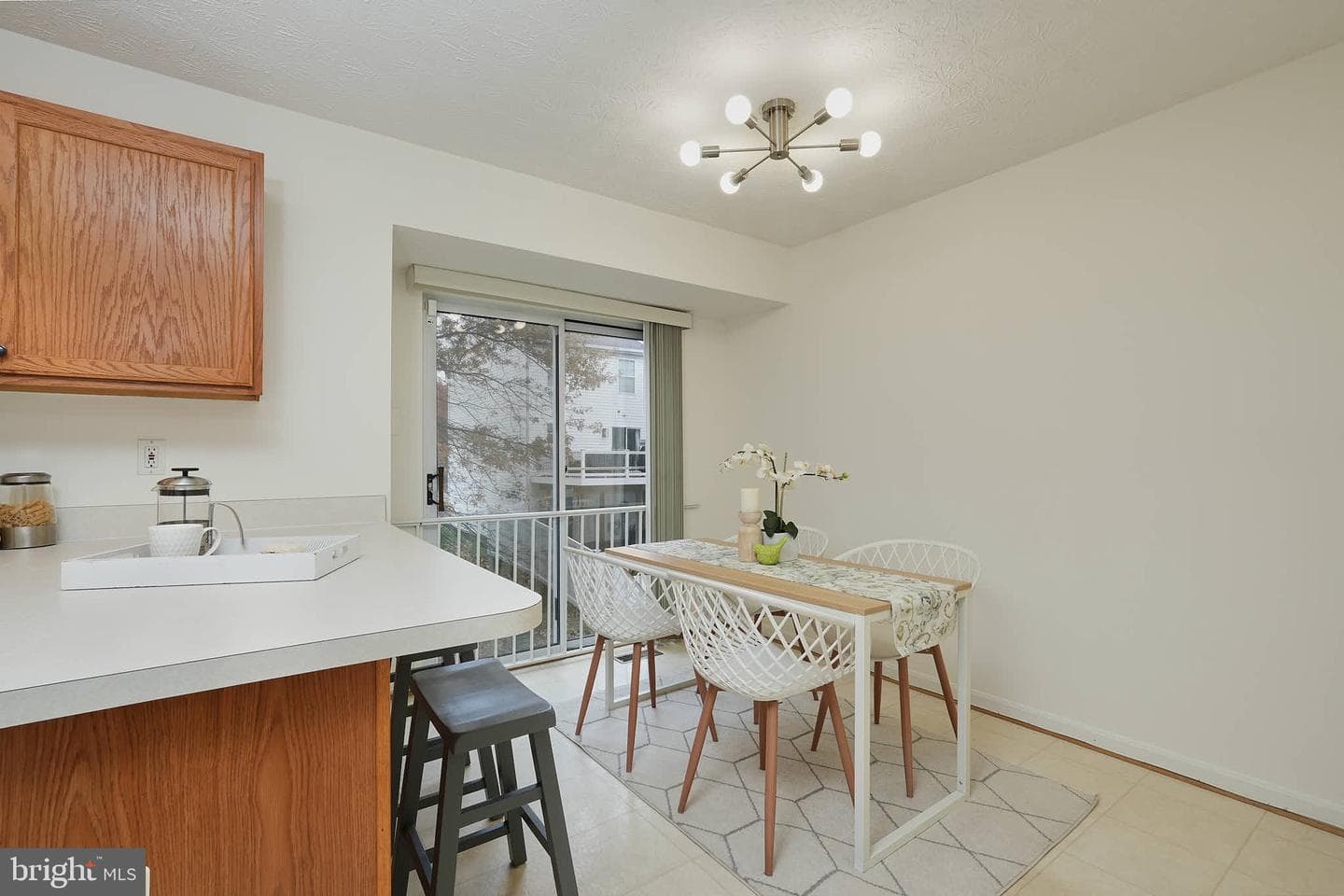 2400 Lemontree Lane photo 19