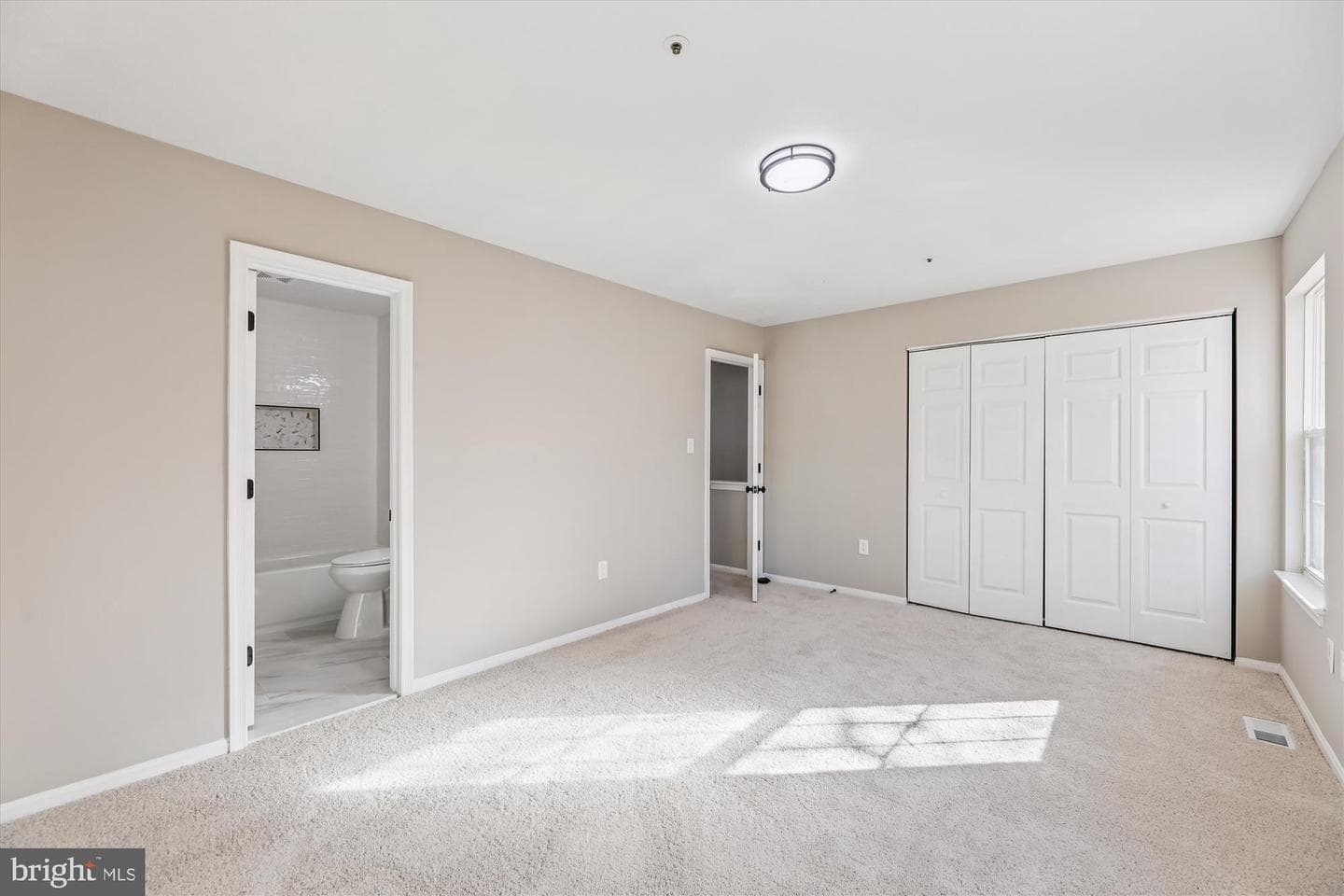 6906 Blue Holly Court photo 19