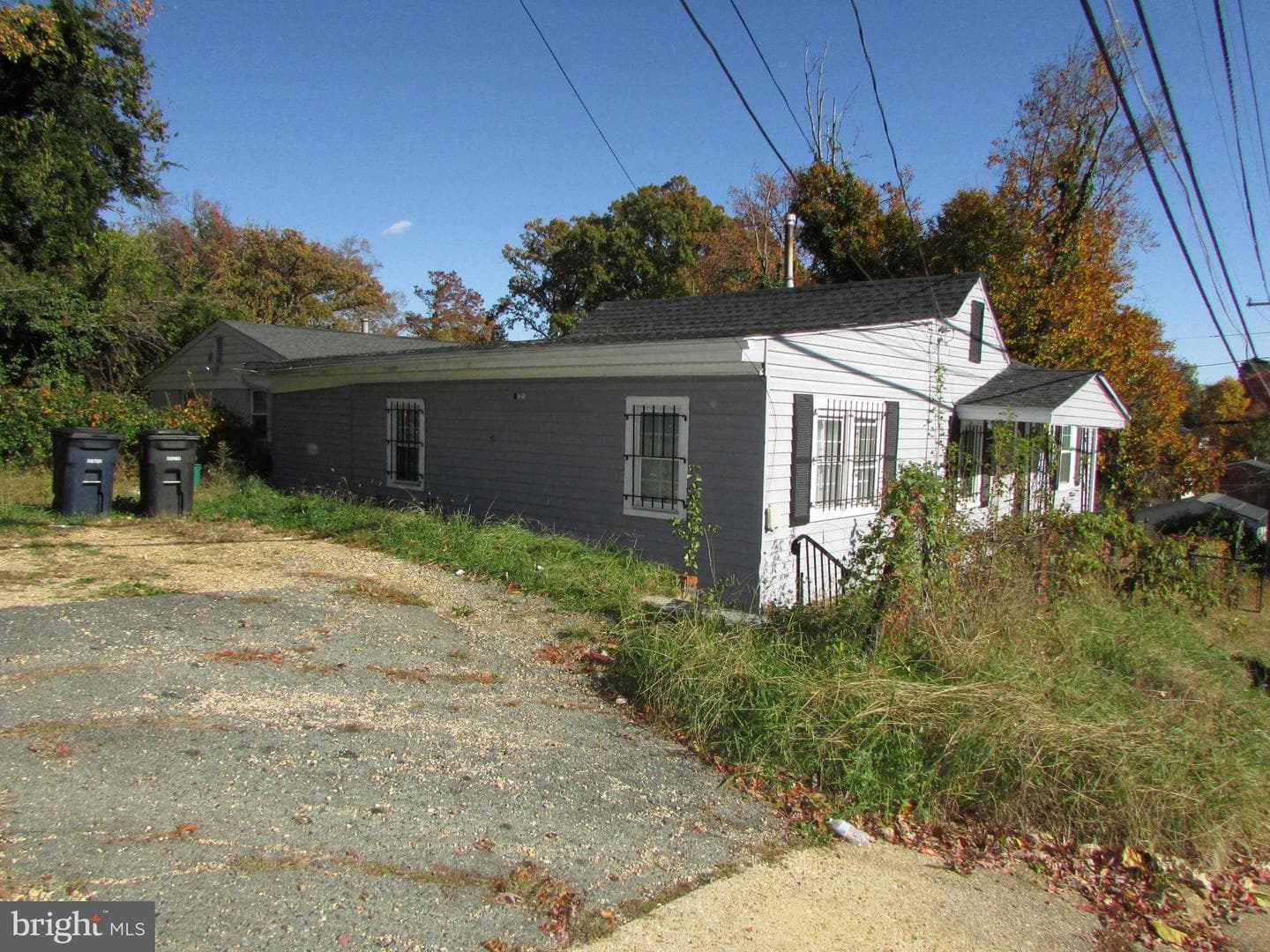 1629 Quarter Avenue photo 2
