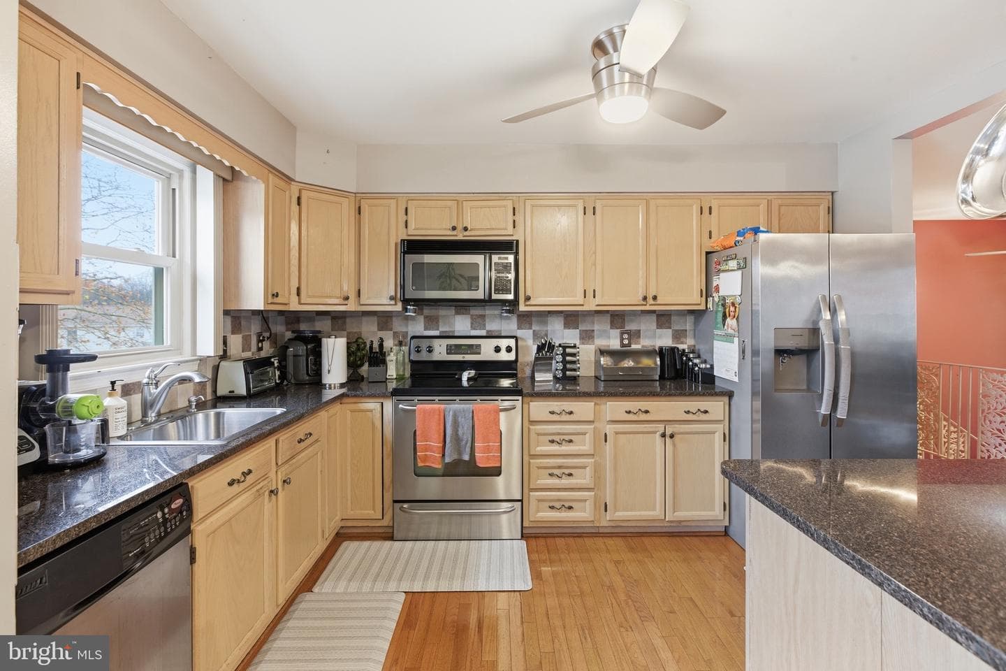 8913 Chad Way photo 13