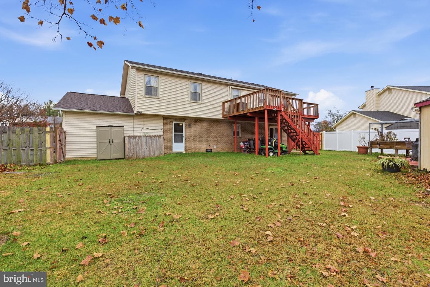 8913 Chad Way photo 7