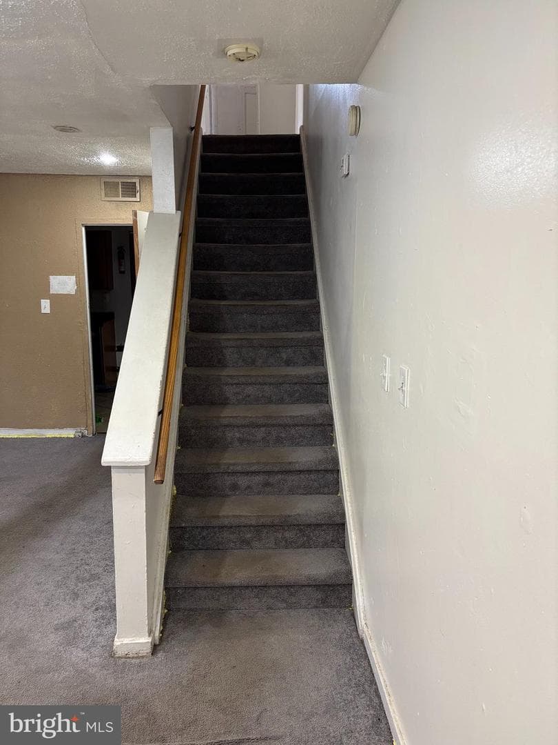 2315 Wyngate Road photo 3