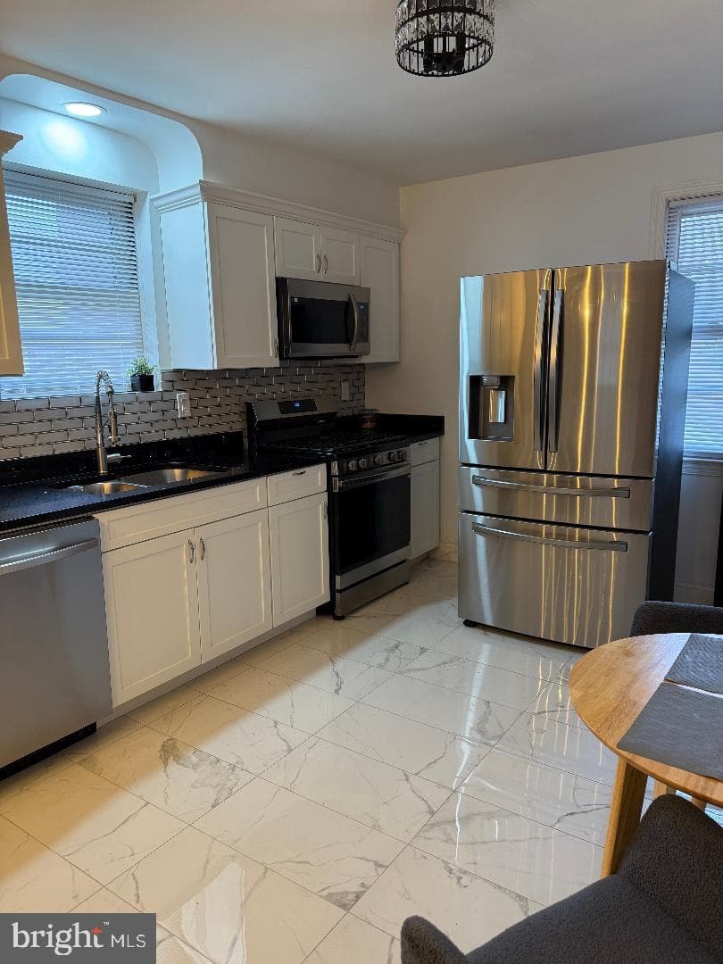 6304 Joyce Drive photo 2