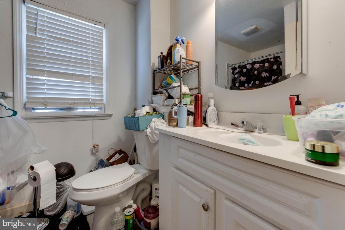 710 Somerset Place photo 21