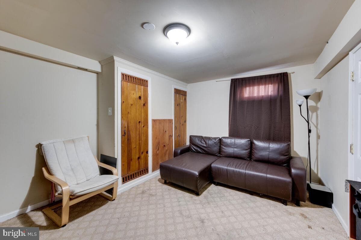 710 Somerset Place photo 25