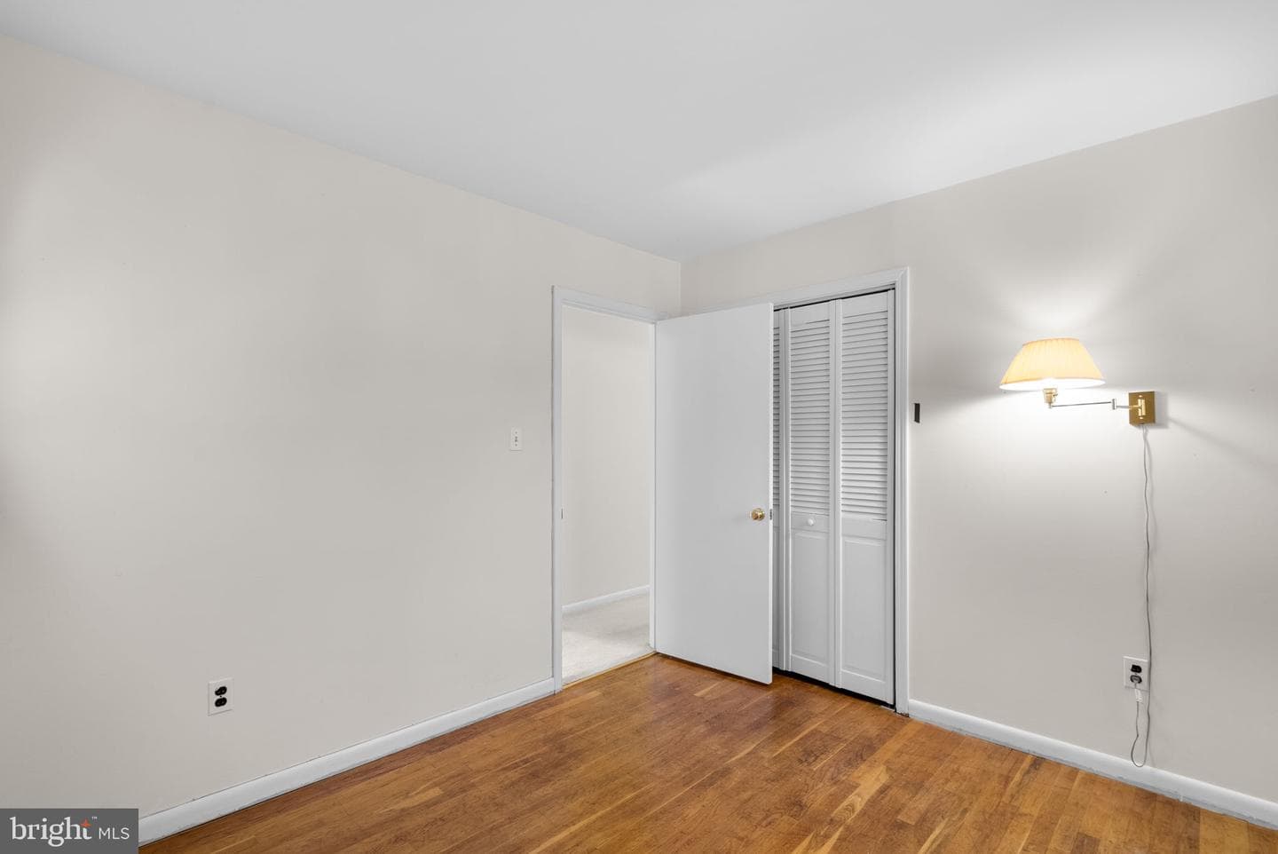 111 Tamarisk Court photo 25