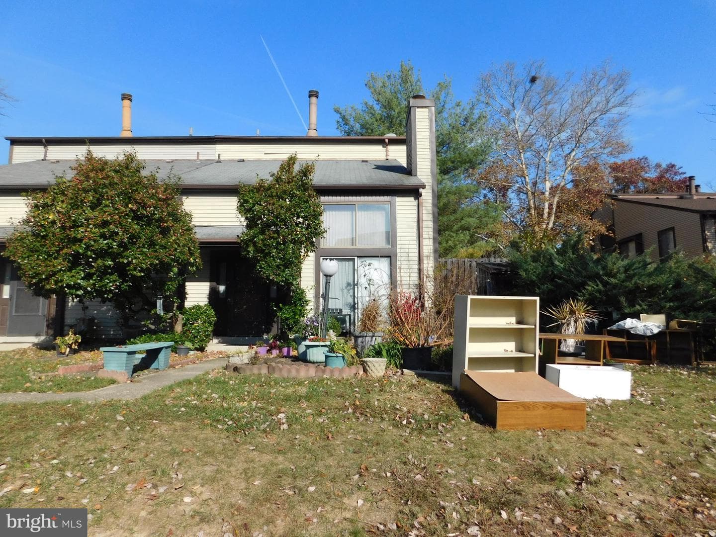 7323 Split Rail Lane photo 1