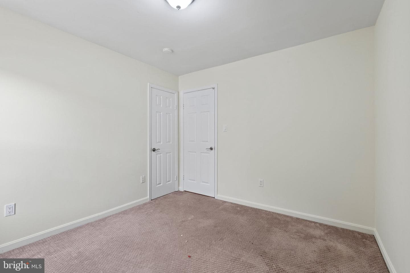 3707 Green Ash Court photo 27