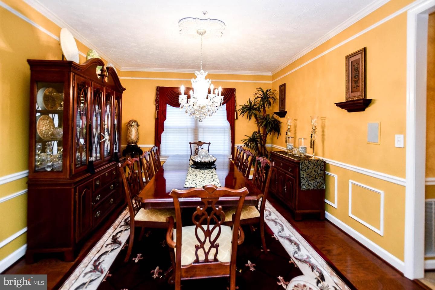11406 Canterbury Court photo 16