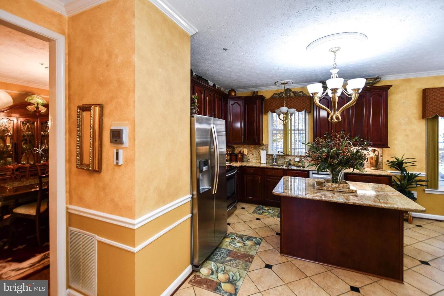 11406 Canterbury Court photo 19