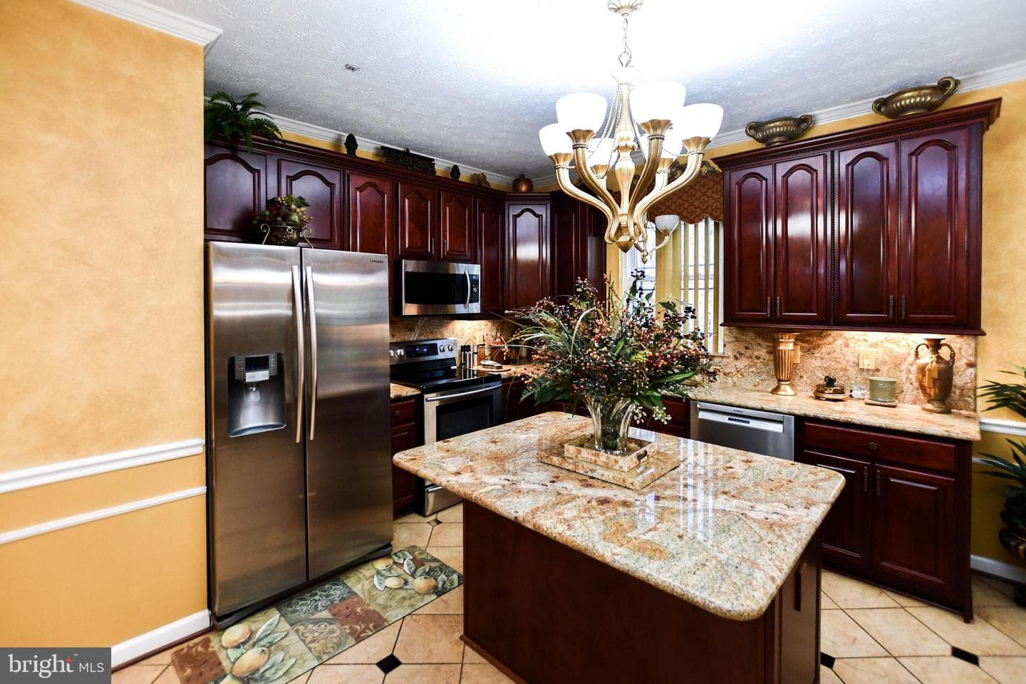 11406 Canterbury Court photo 21