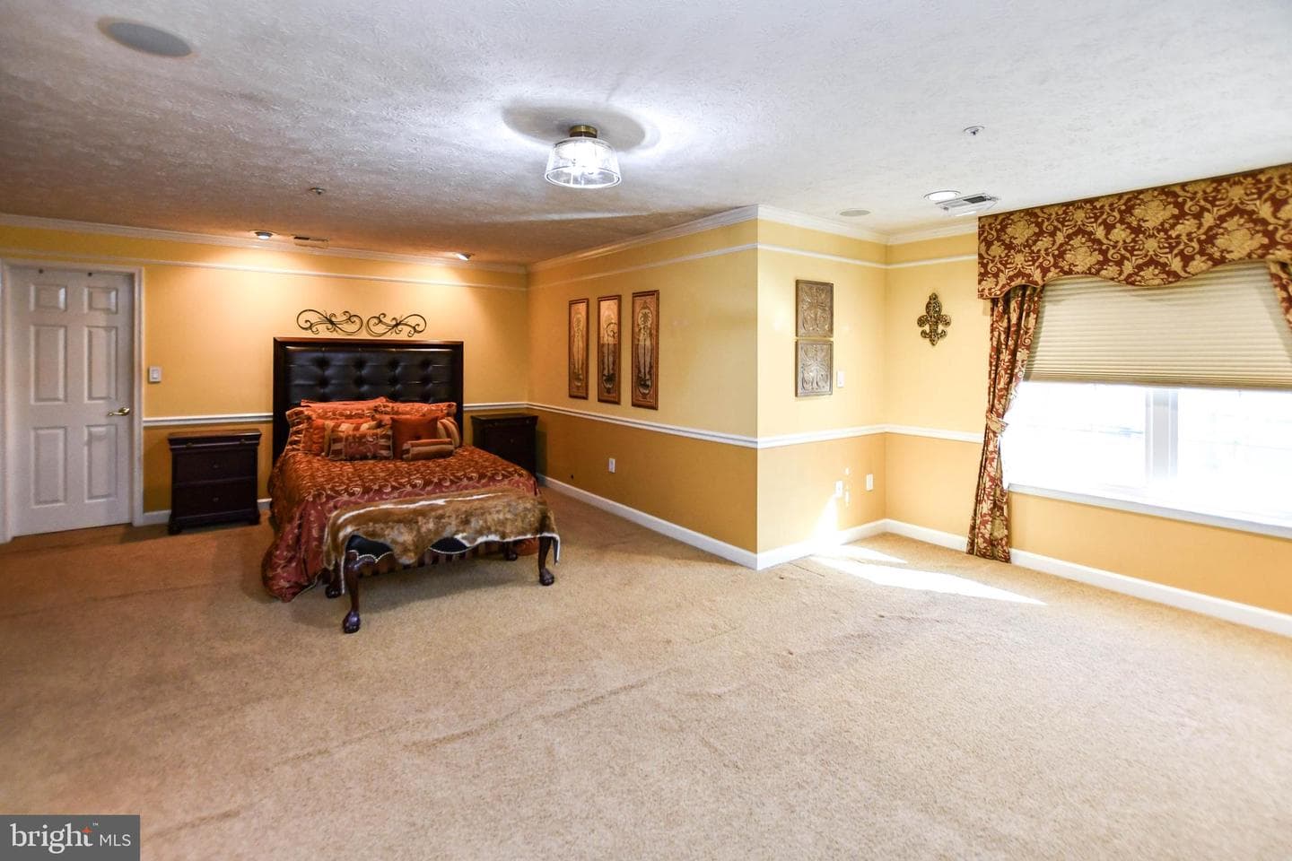 11406 Canterbury Court photo 29