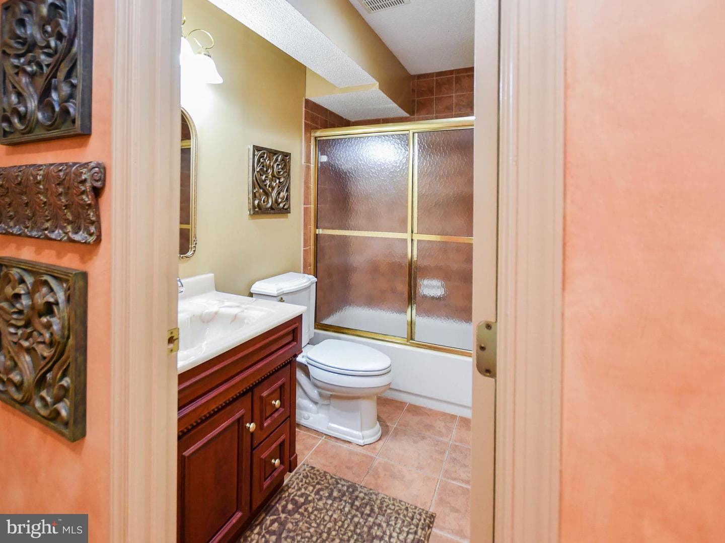 11406 Canterbury Court photo 55