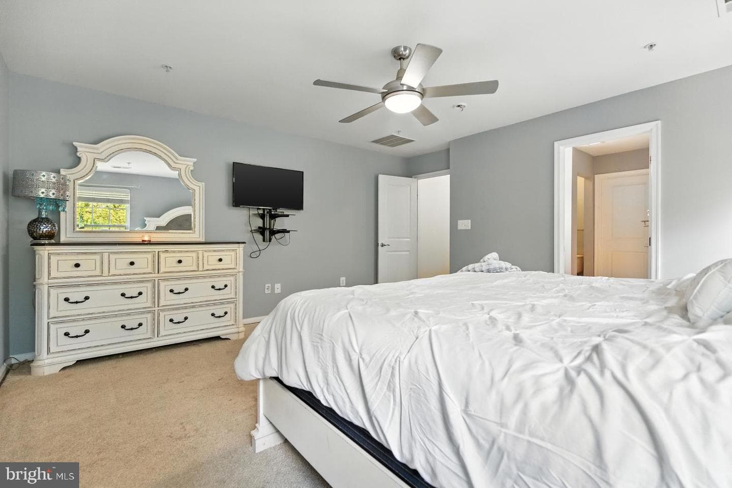 8518 Cedar Chase Drive photo 15