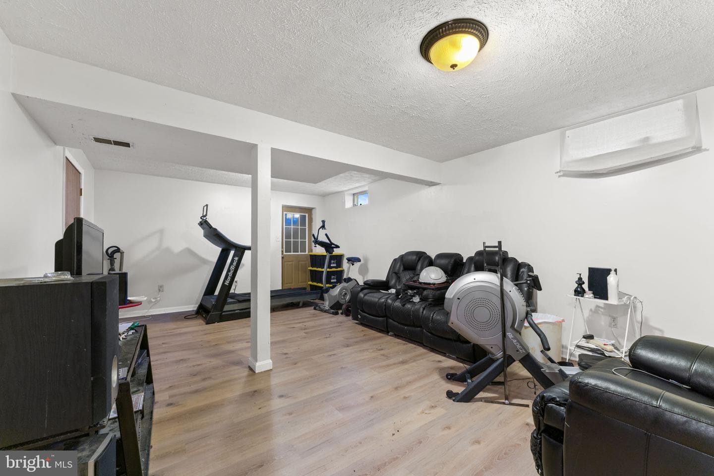 13338 Burleigh Street photo 15